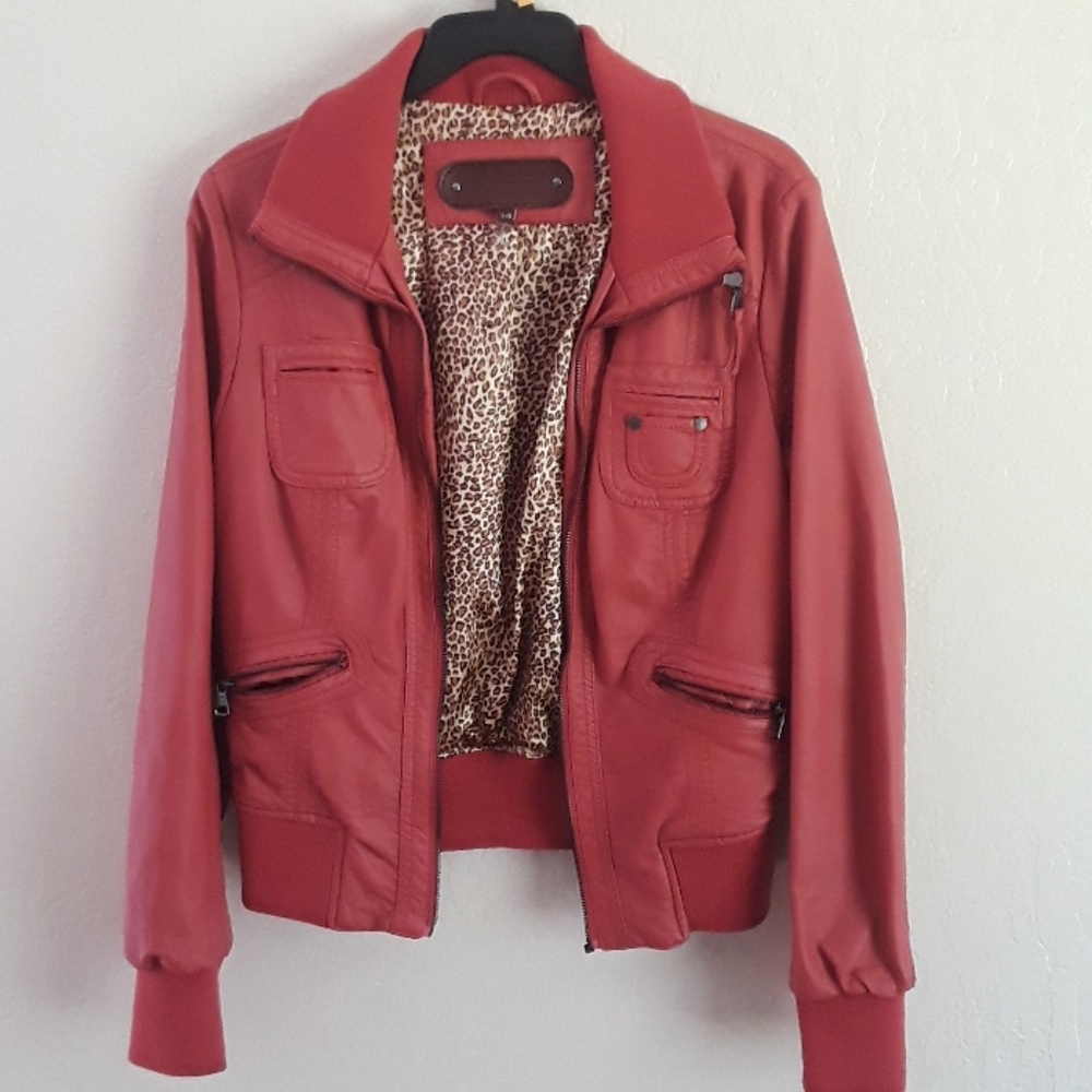 Jacket - Picture 3 of 4